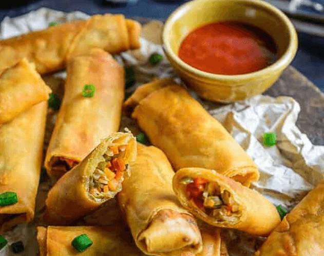 Delicious Chicken Spring Rolls