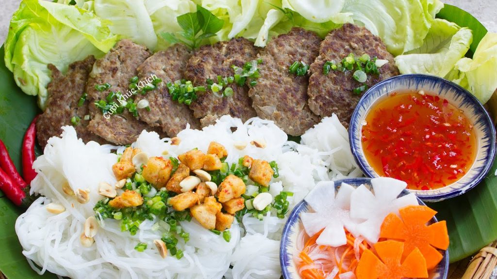 Grilled Beef Vermicelli with lemongrass